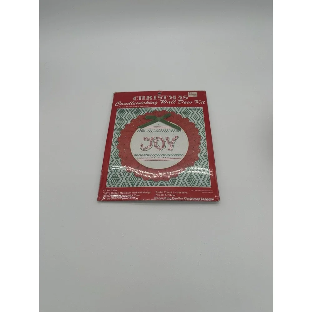 Vintage 1983 Wang's Christmas Joy Candlewicking Wall Decor Kit 6
